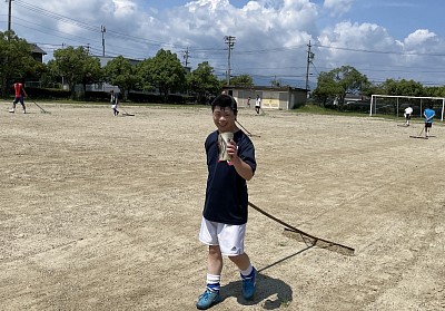 練習後、グラウンド整備も全員で一生懸命行います。